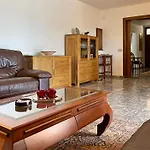 Ref 325 Elena