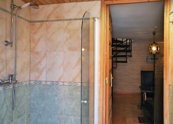 Ref 325 Elena Villa *