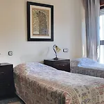 Ref 325 Elena Fuengirola